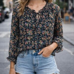 Rose + Olive Women's Top Floral Lightweight Blouse Size M